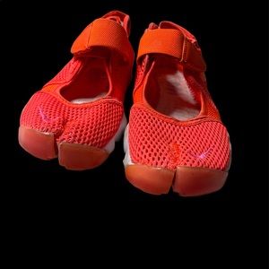 Nike Air Rift Split Toe Aqua Shoes